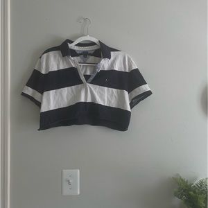 Vintage Tommy Hilfiger Cropped Tee